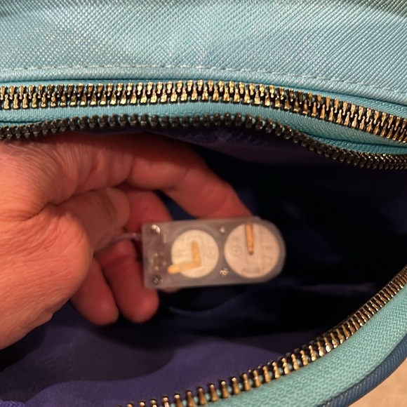 Disney The Little Mermaid Kiss The Girl Ariel & Eric Light Up Mini Backp… - Picture 9 of 11